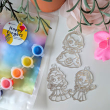 Load image into Gallery viewer, πΈπ¬ SunCatcher Painting Kit for Kids | Disney | Marvel |Sanrio | Goodie Bag | Art and Craft | Sun Catcher | DIY | Children Activity Bag